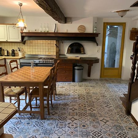 Gîte paisible au cœur des montagnes à Nohèdes Esterno foto
